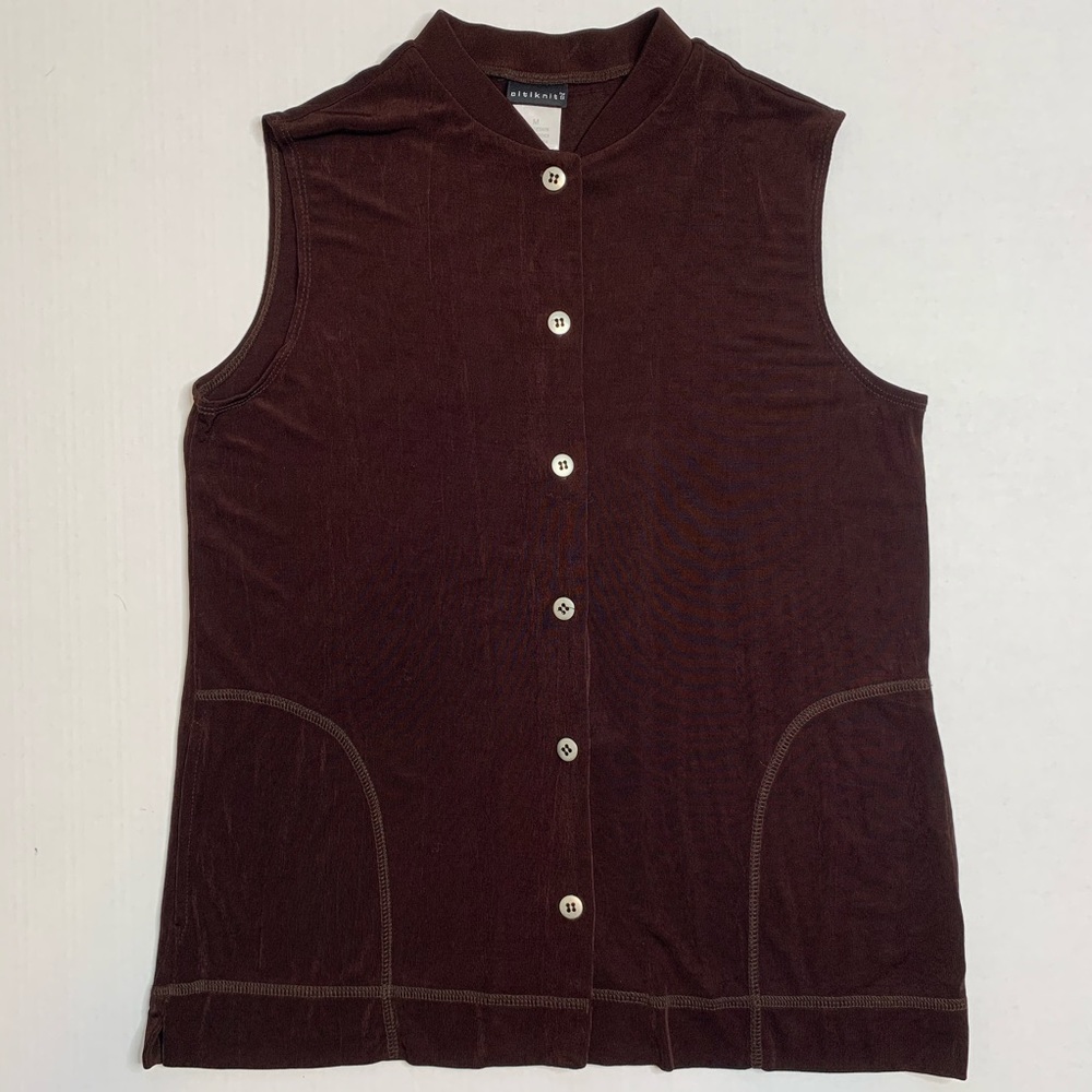 CITIKNIT Women’s slinky stretch button up tank top
